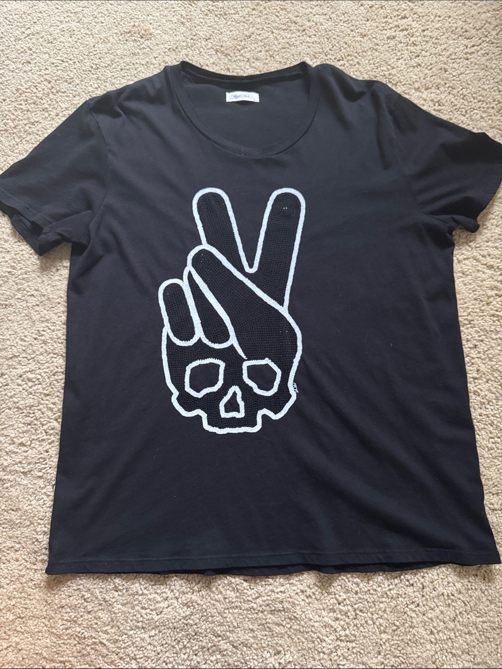 NWOT Lauren Moshi Black Graphic Rhinestone Skull Peace Sign Tee